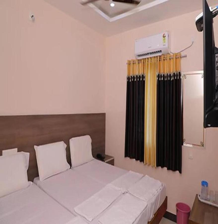 Fabhotel Nb Venkateswara Grand Inn Tirupati Ngoại thất bức ảnh